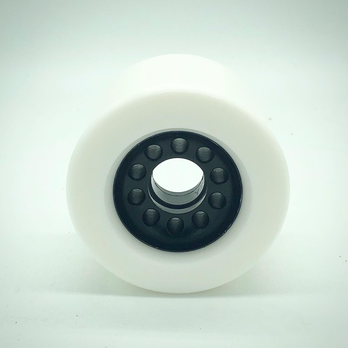 Boa Sigma 80mm 83a White longboard wheels